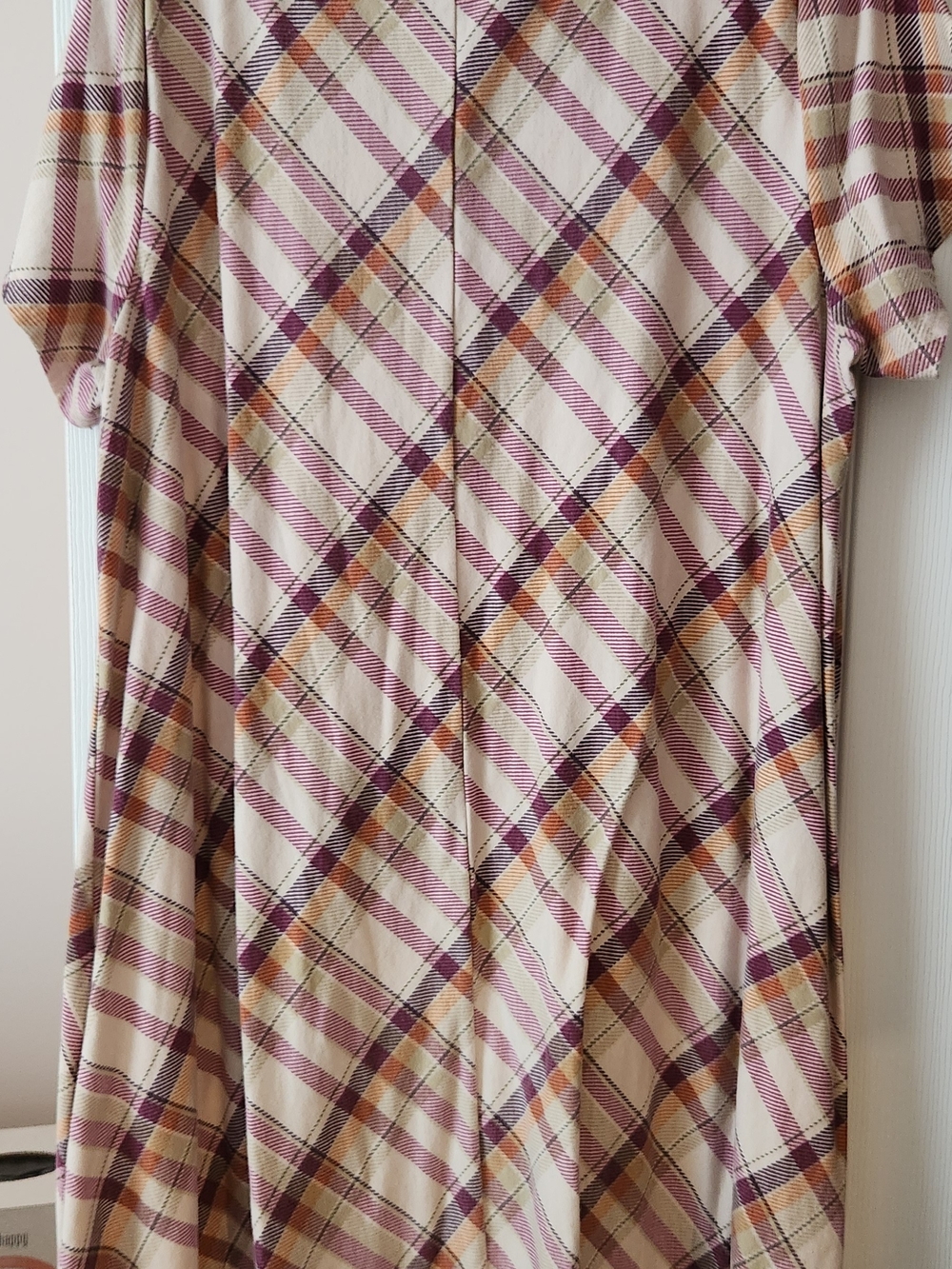 Cato 22/24w Cream Top with Plum & Rust Diagonal Plaid - Picture 3 of 3